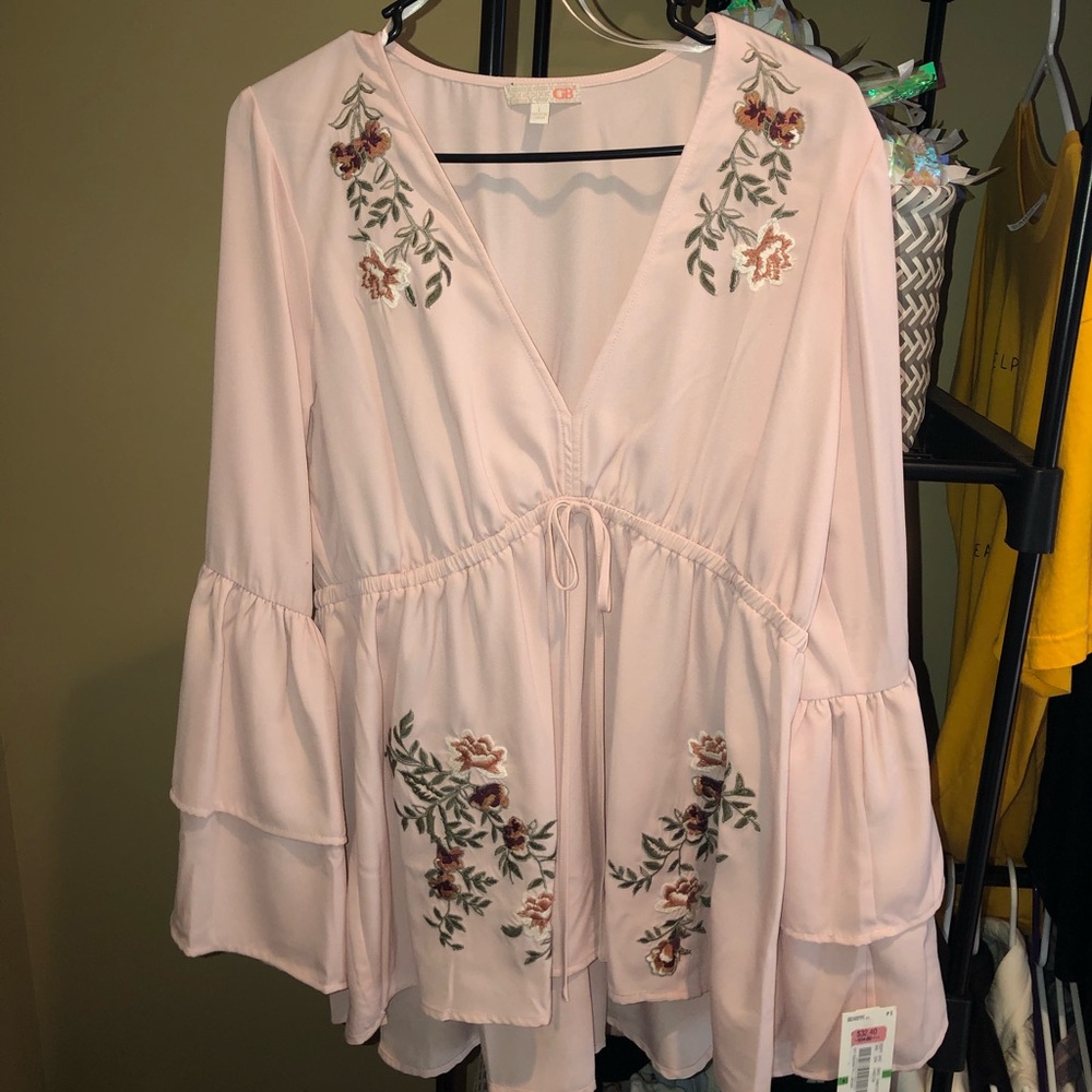 pink flowey top